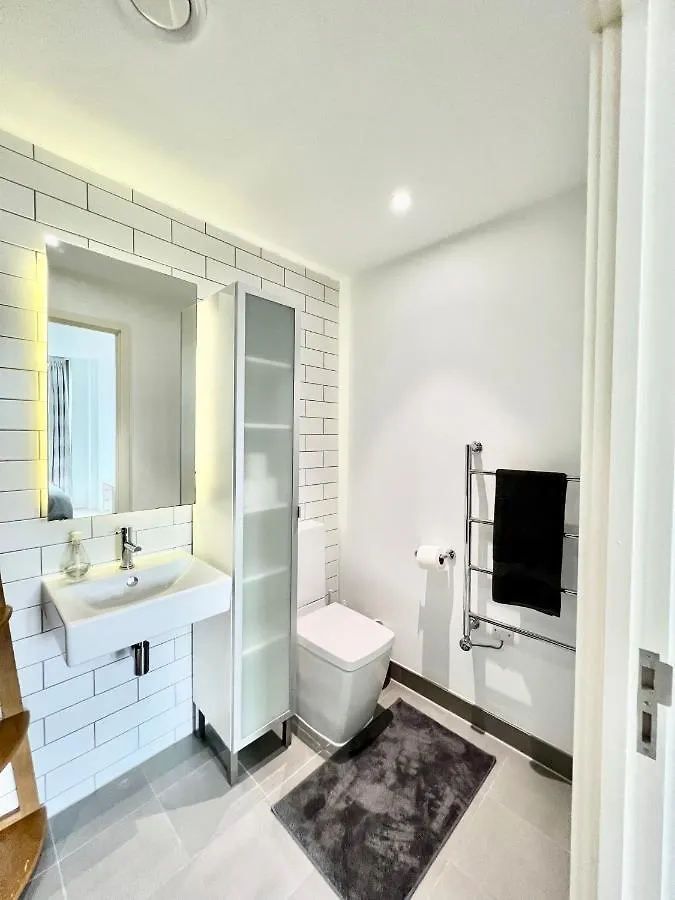 Luxury 2 Bedroom 2 Bathroom Apartment - London City Airport 0*,